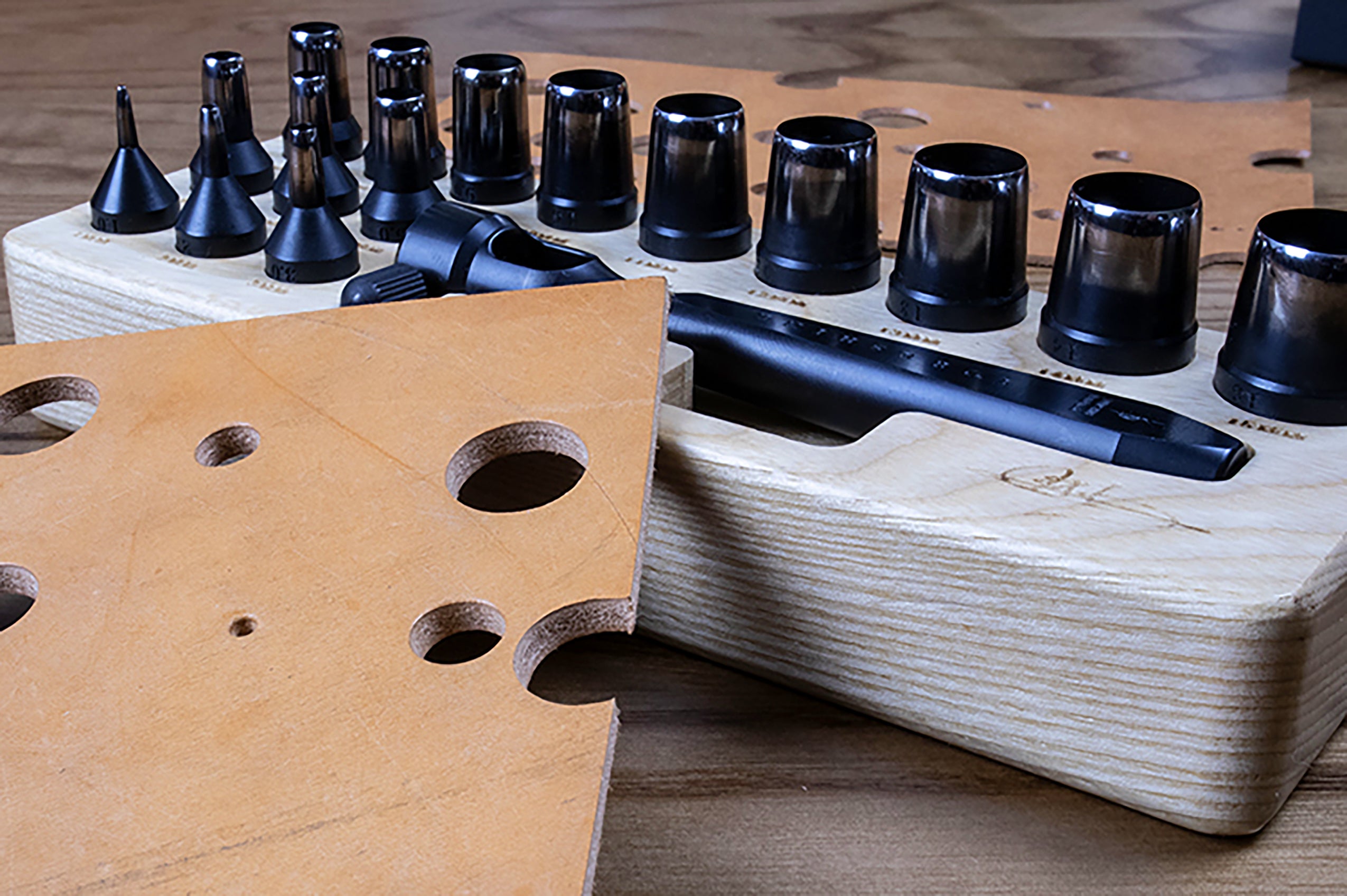 Yorkshine - Interchangeable Hole Punch Set